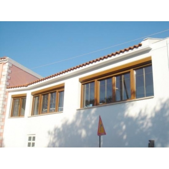 Ρολα εξωτερικα αλουμινιου με μονωση πολυουρεθανης σε  Παραθυρα με ενεργειακα τζαμια στα Παμφιλα Λεσβος